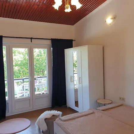Simay Ii Apartment Balatonalmadi
